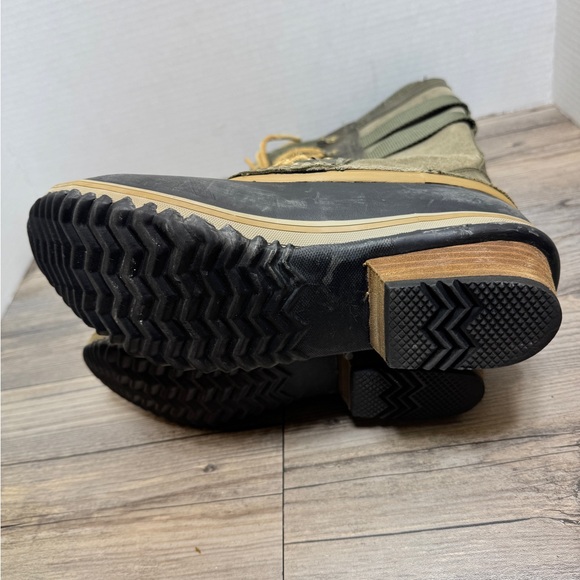 Sorel Conquest Carly Leather Harness Waterproof Snow Winter Boots Size 8 EUR 39 - Picture 10 of 10